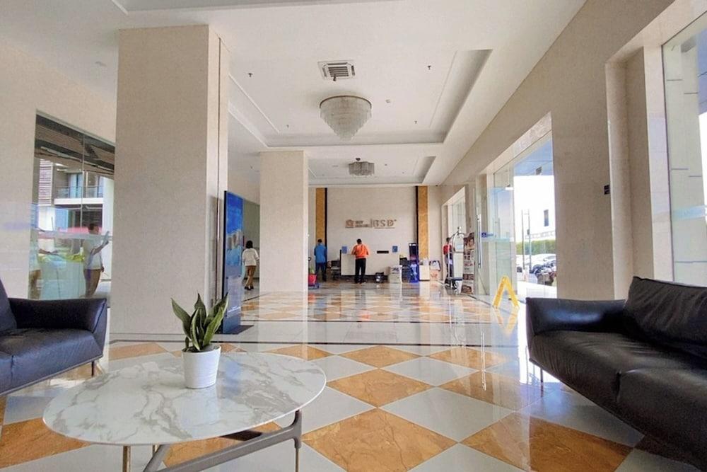 سكاي هاوس بي بي سادي باي ميزو رومز منطقة الاستقبال