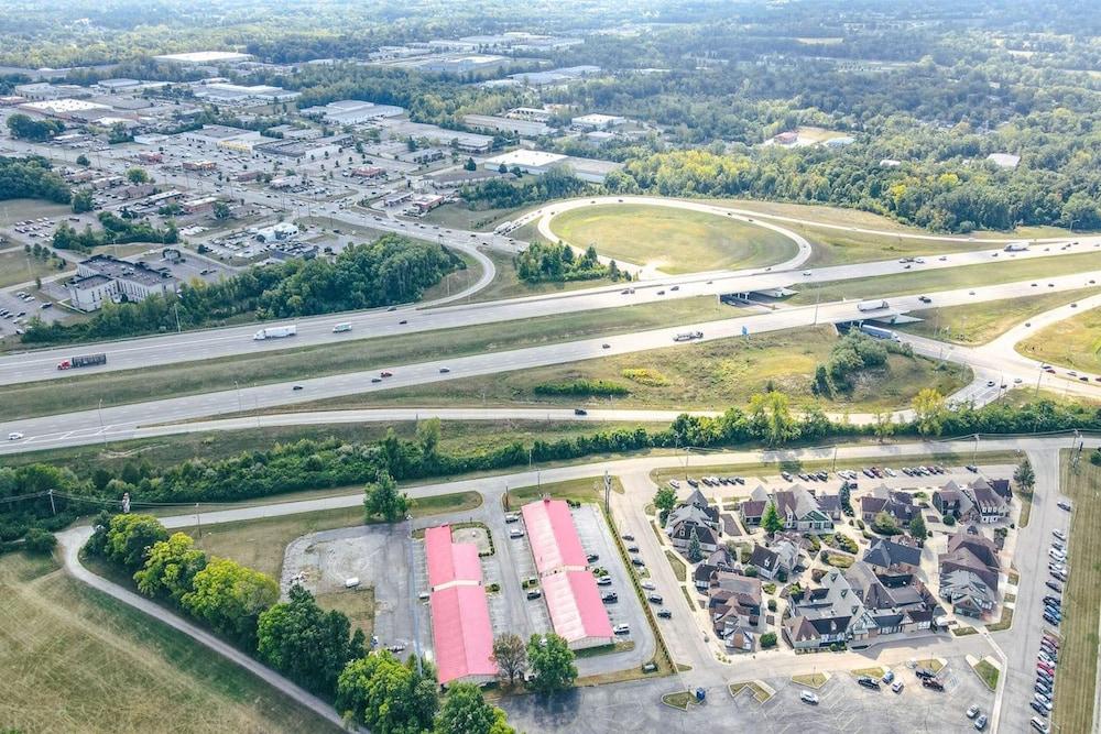 أو واي أو هوتل فرانكلين أو نير ميامي فالي جامين، ، آي-75 الصورة الأساسية