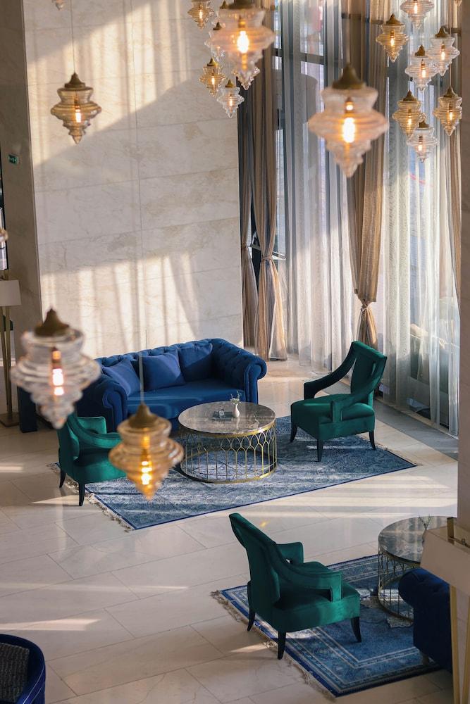 Swissotel Sarajevo Lobby