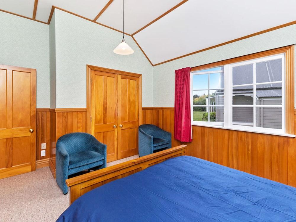 2 بد روم كوتيدج نير هوكا فولز غرفة