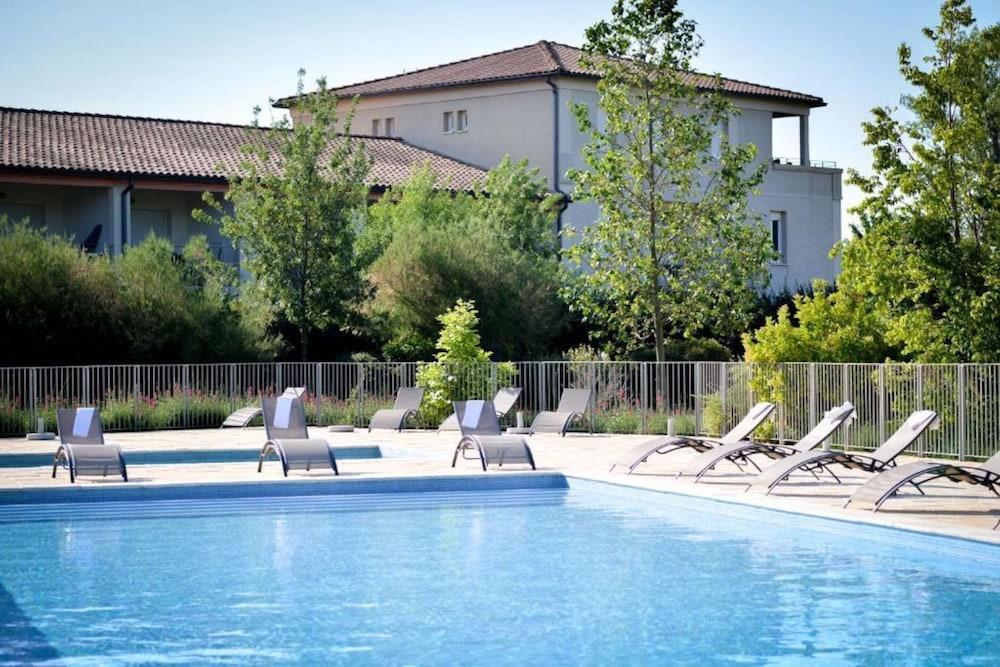 Apartment in Azille Near Lac de Jouarres