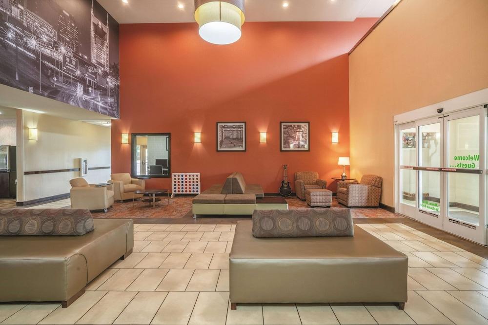 لا كينتا إن آند سويتس باي ويندام سميرنا تي إن - ناشفيل الردهة