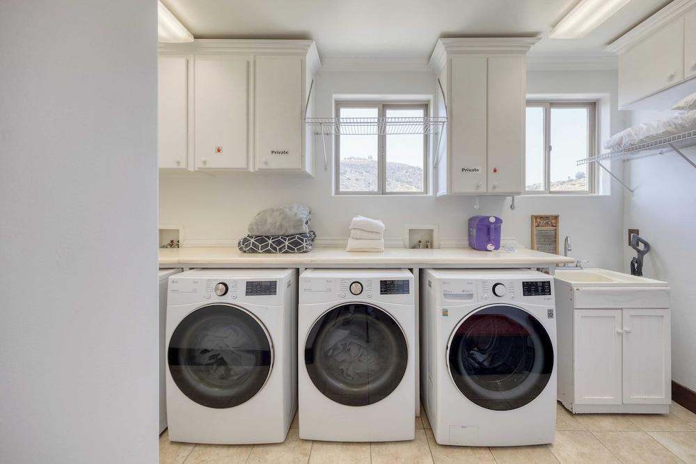 كيز كريك باي أفانتستاي سليبس 42، لاكشري إيستايت داخلي