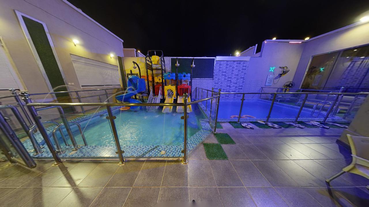 Amazing Chalet with Water Games | 499