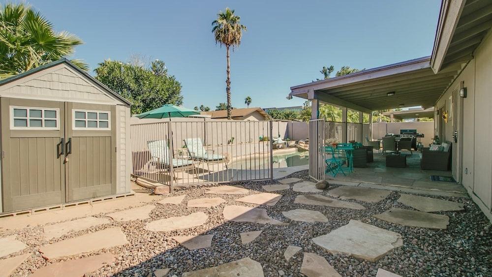 سكوتسديل كيرلاند 3 د رم ويذ سباركلينج بول! المنطقة المحيطة بالمنشأة