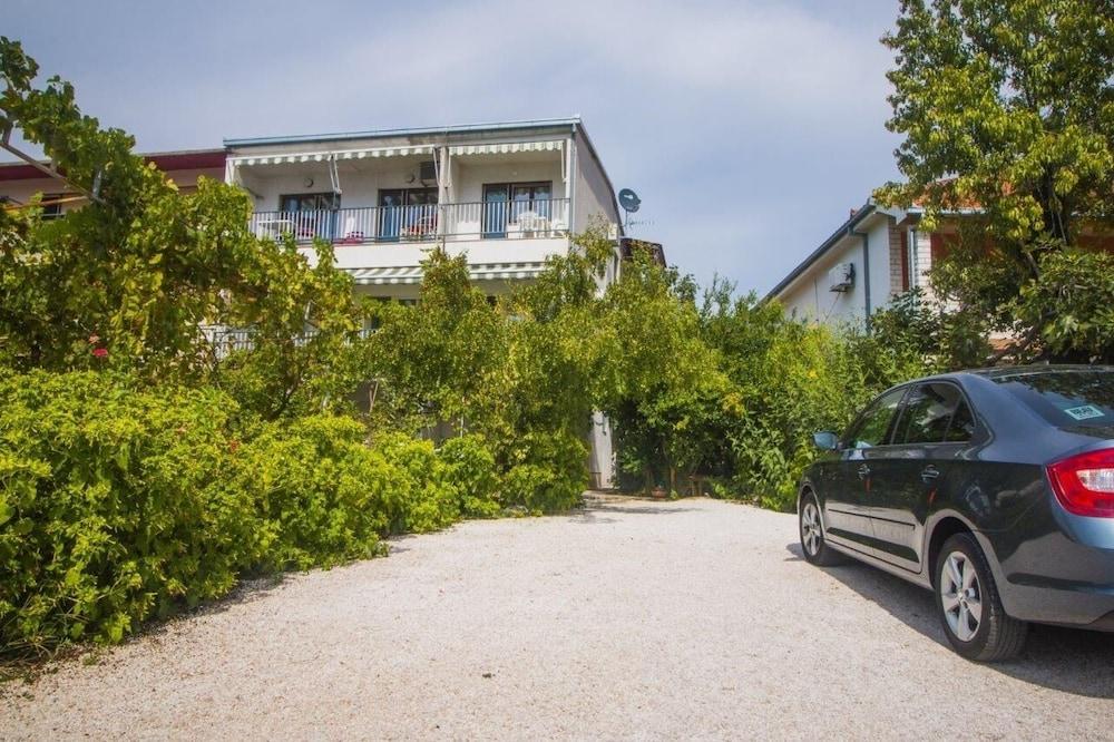 أرك - 5 إم فروم بيتش - إيه23ييلو المنطقة الخارجية