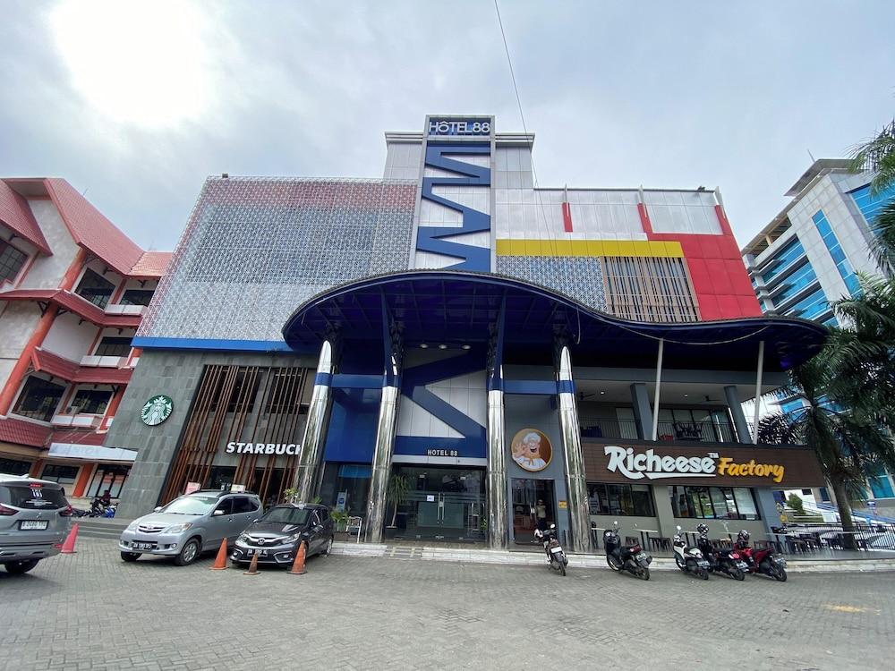 هوتل 88 بانجارماس يبي إ تٕوتش