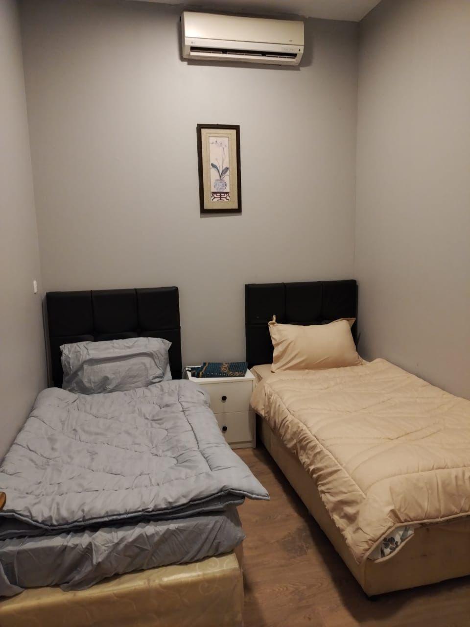 Comfy Chalet with Comfortable and Simple Furniture | 3380 Bedroom