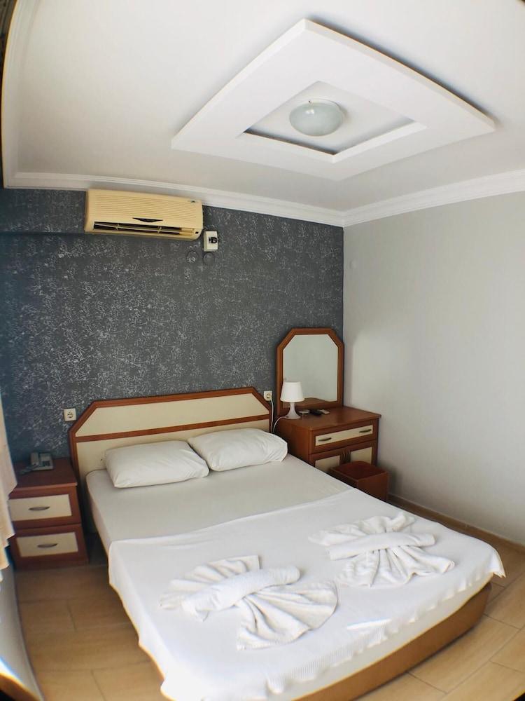 ألتينياز هوتل