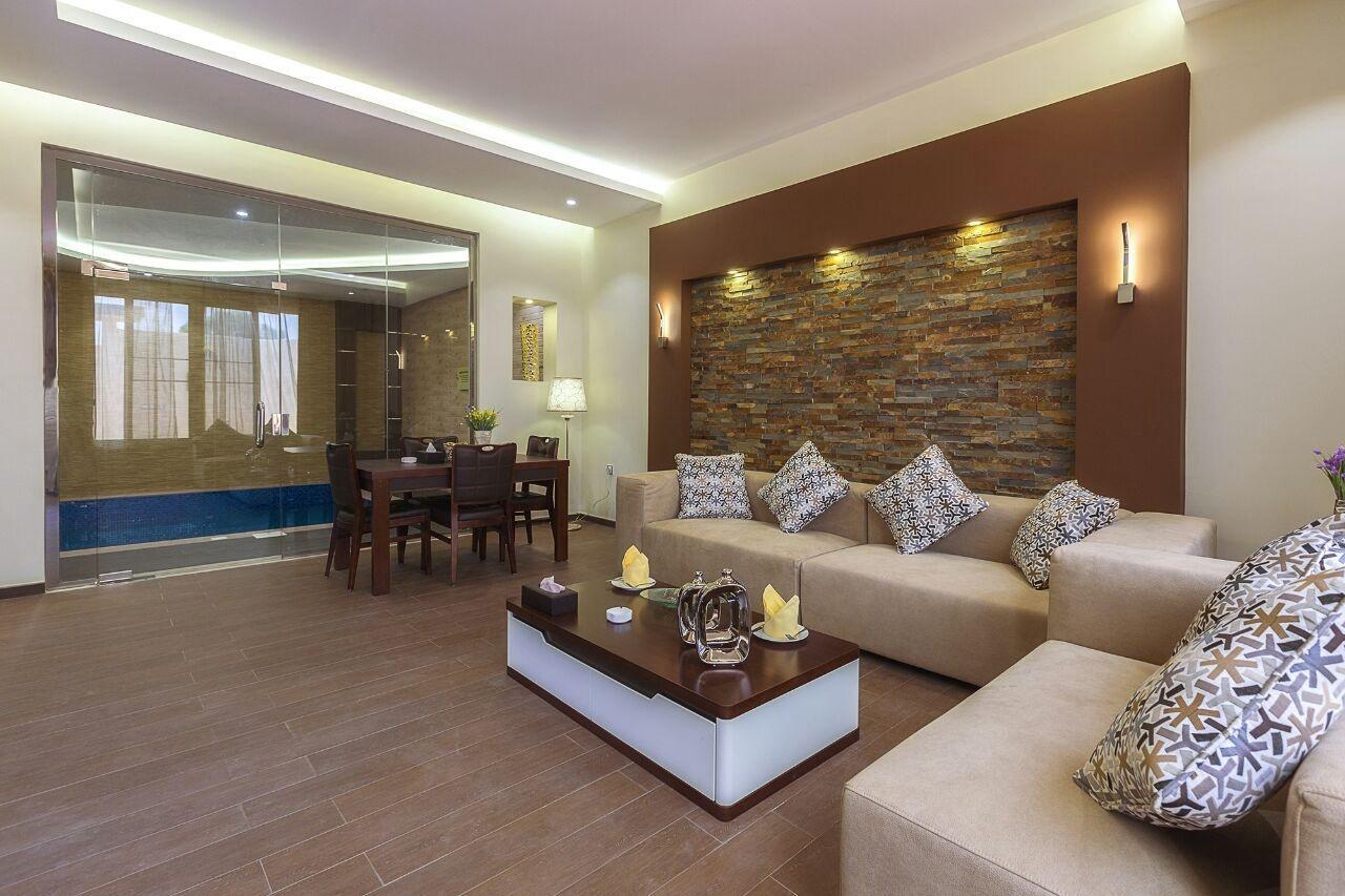 Comfy Chalet with Pool | 4274