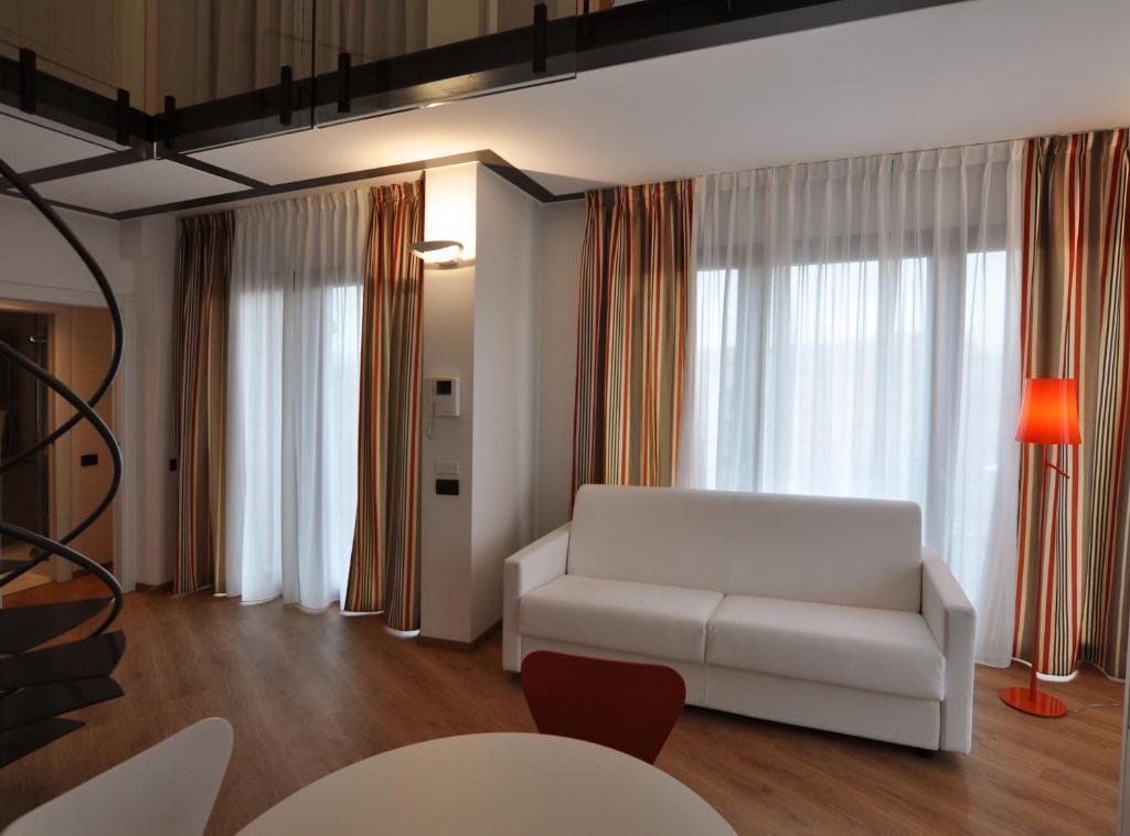 بي بي هوتلز ابارتهوتل إيزولا أخرى