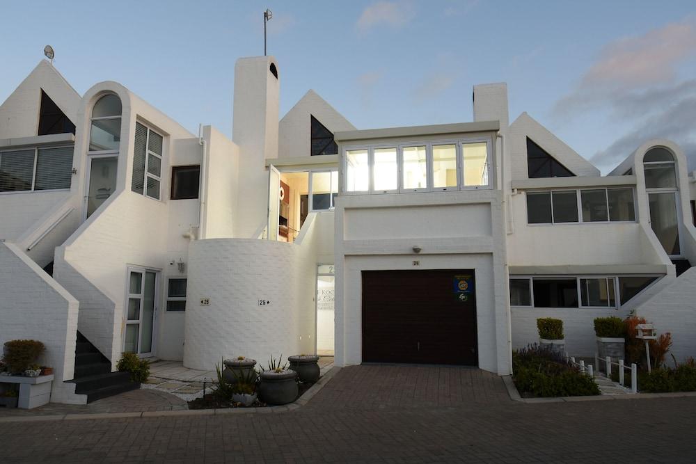 دي كاي فيلاز 3 سكيليبارك (دوارسكيرزبوس) المنطقة الخارجية