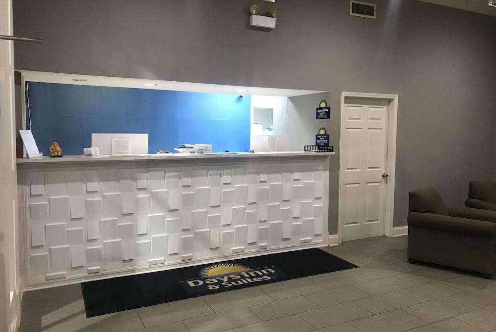 دايز إن آند سويتس باي ويندام كوليرفيل جيرمانتاون أريا منطقة الاستقبال