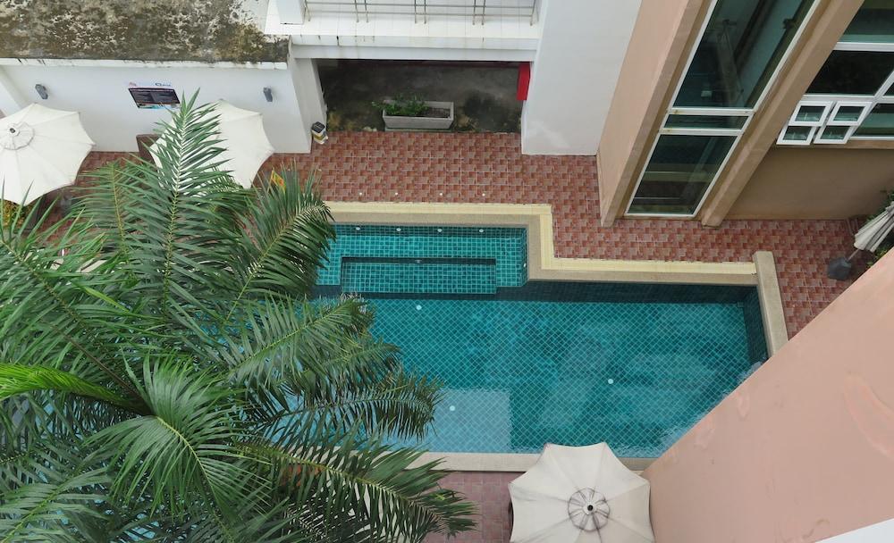 6-30 - 1 Bdr Condo With Balcony and Shared Pool Exterior