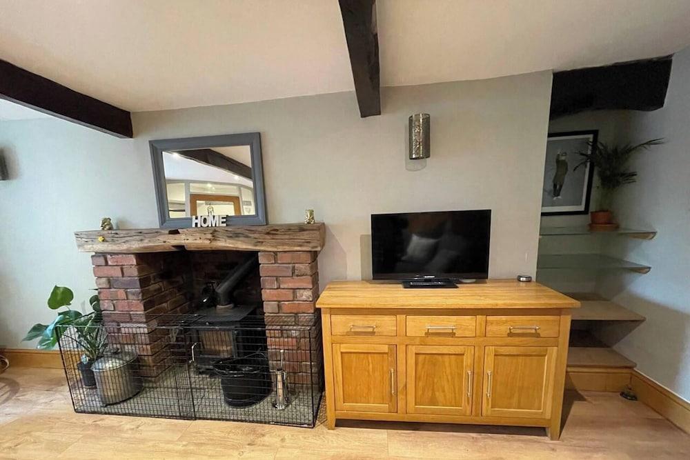 2bed Cottage - Trawden - Pet Friendly - Sleeps4 Interior