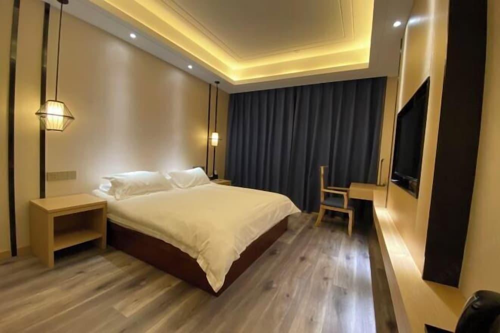 Wenbi Hotel