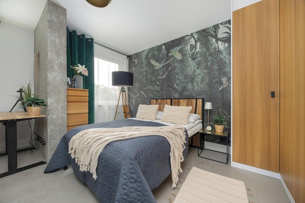 كوزي أبارتمنت وذ جاردن باي رينترز غرفة