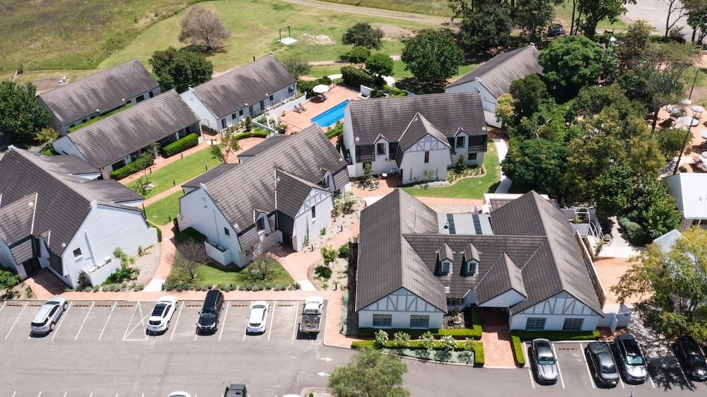 كامدن فالي إن