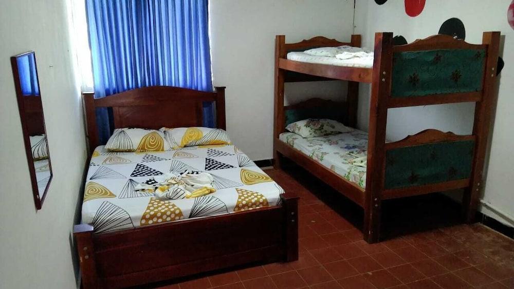 هوتل جاليون بلايا بيانغوا جراندي غرفة