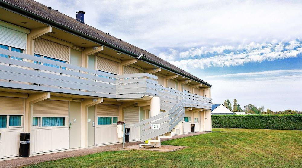 هوتل كومبانيل بورجيه نور-ساينت دولشار المنطقة الخارجية