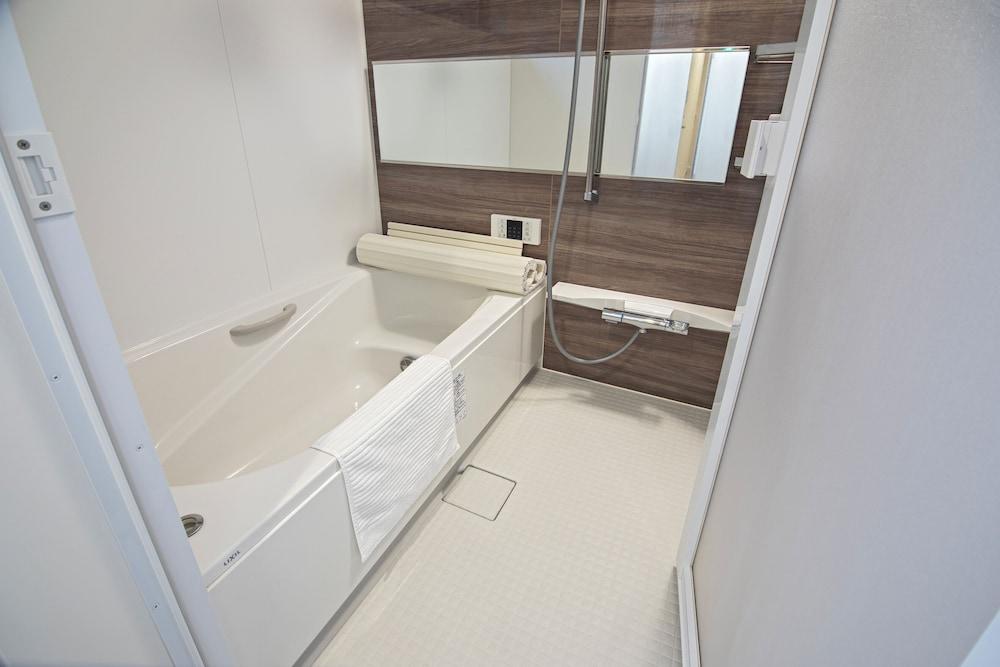 ترافيل تايم كوجي هيجاش  ا4 لد كي ماكس بي بيكل غرفة