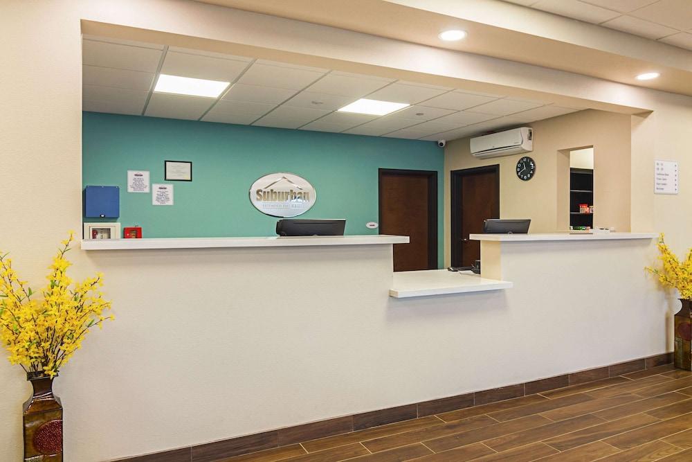 سوبوربان ستوديوز موناكا - بيتسبرج الردهة