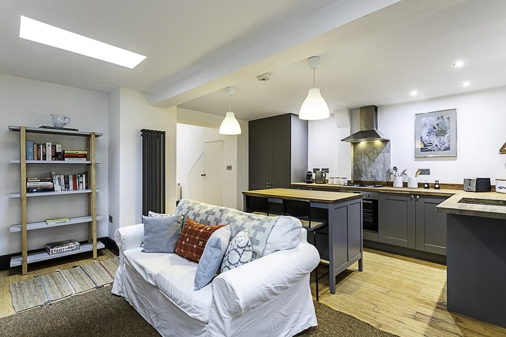 Stylish Battersea Home Interior