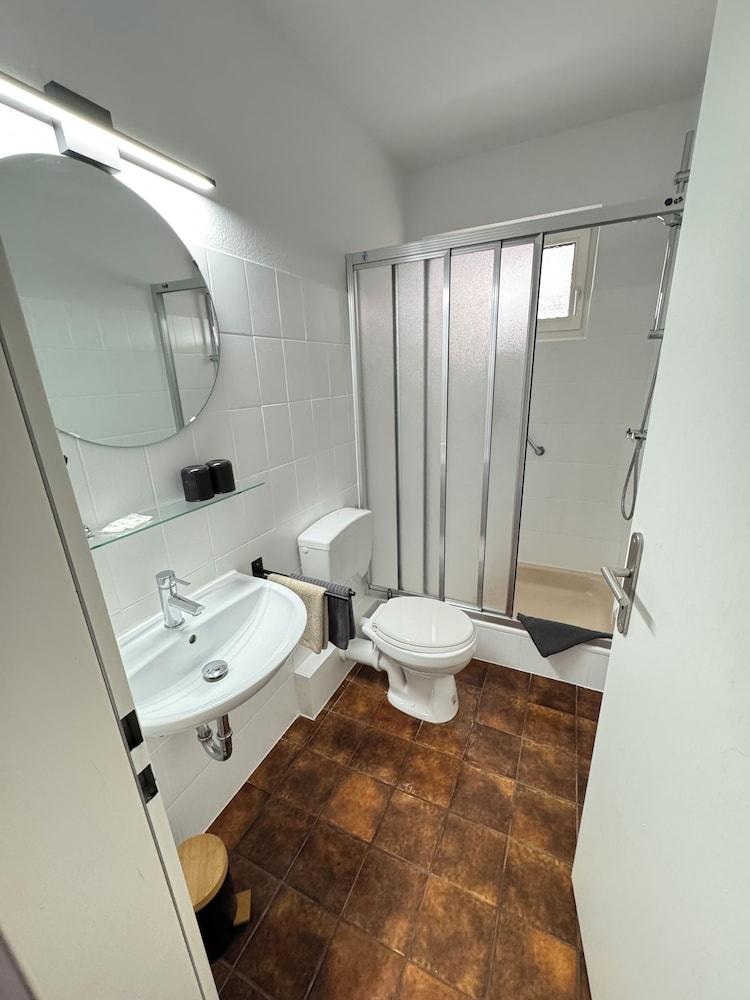 هوتل بنسيون بيترا تفاصيل الفندق من الداخل