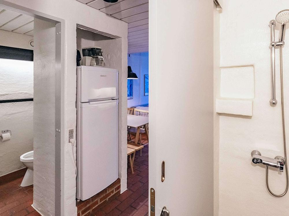 مسكن لقضاء العطلات يتسع لـ 6 أشخاص في بروفست داخلي