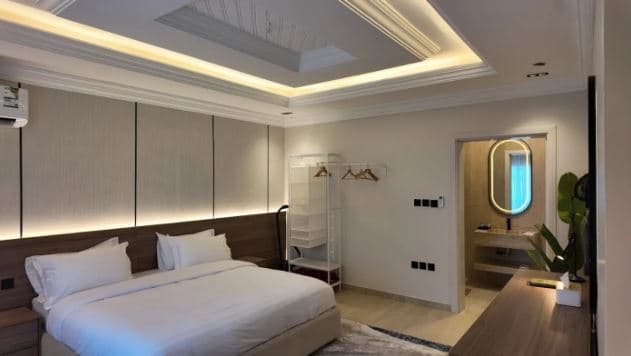 One-Bedroom Apartment with a Living Room Others