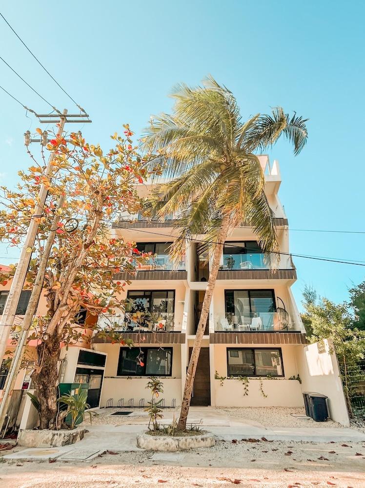 جايا ريتريت