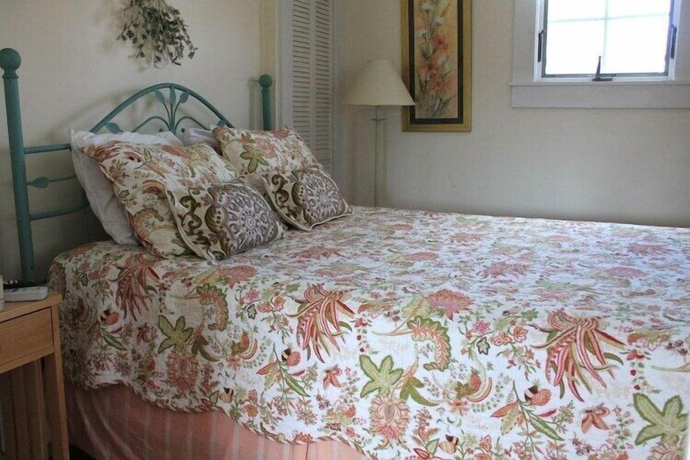 آن إنجليش جاردن بد آند بريكفاست غرفة