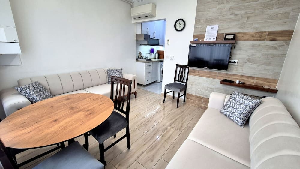 Cihangir Flat Featured Image