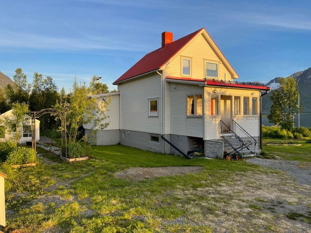 ذا هاوس أوف ذا نورذرن لايتس المنطقة الخارجية