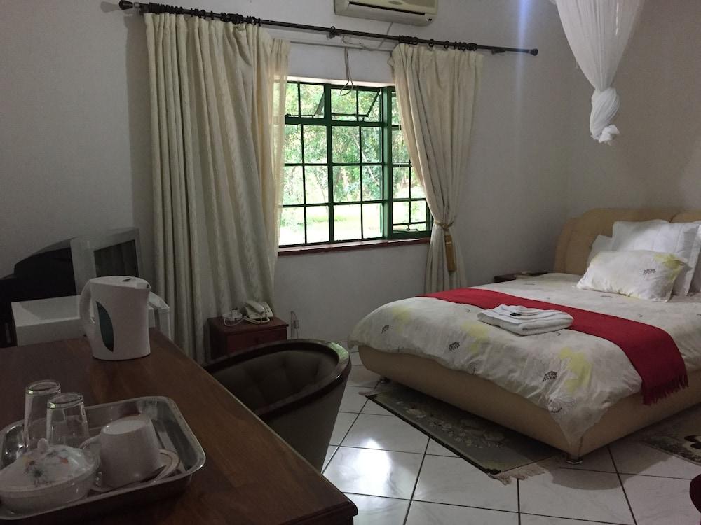 Divine Guest House Room