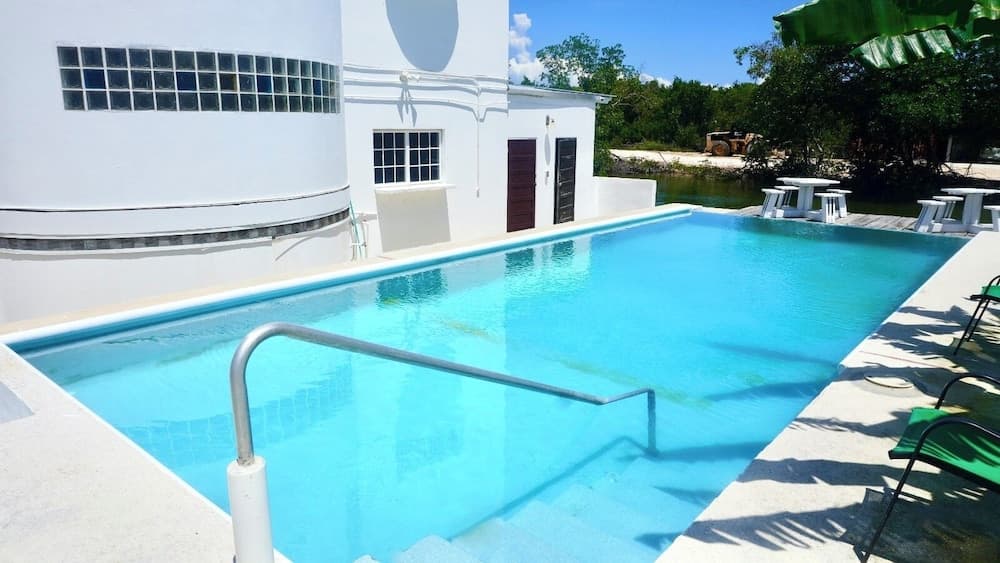 See Belize Vacation Rentals Infinity Pool