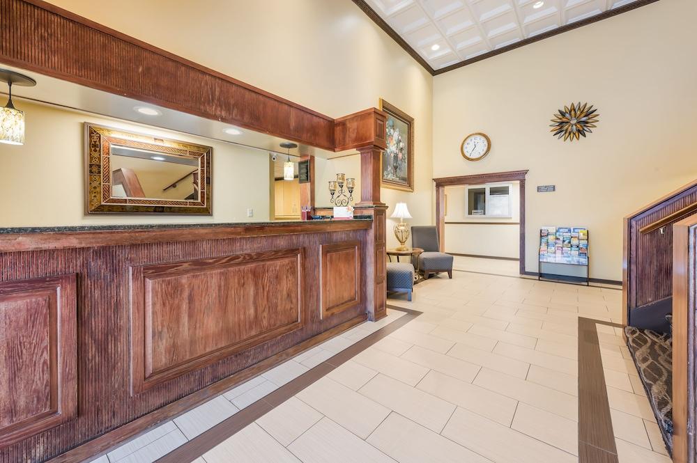 Econo Lodge Quakertown Reception