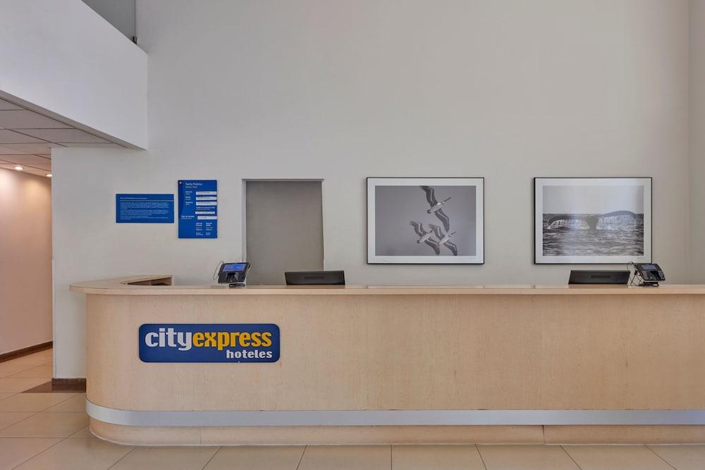 سيتي إكسبريس من ماريوت - مانزانيلو منطقة الاستقبال