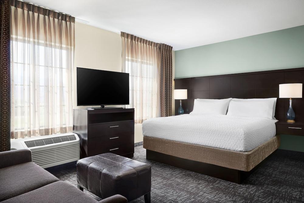 هوموود سويتس باي هيلتون كاثيدرال سيتي بالم سبرينجز غرفة