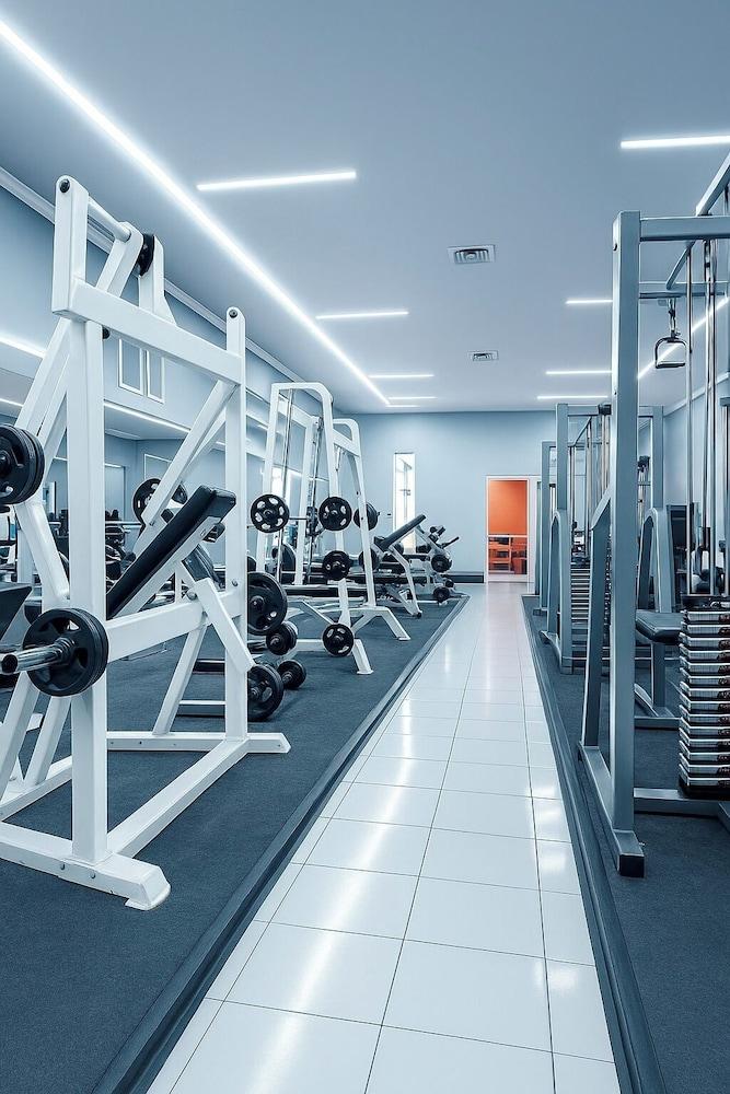 باركسايد ماندارين هوتل بيكالونجان صالة الألعاب الرياضية