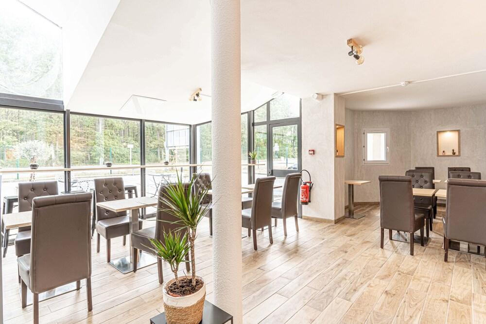 فاستهوتل كليون روان سود منطقة الاستقبال