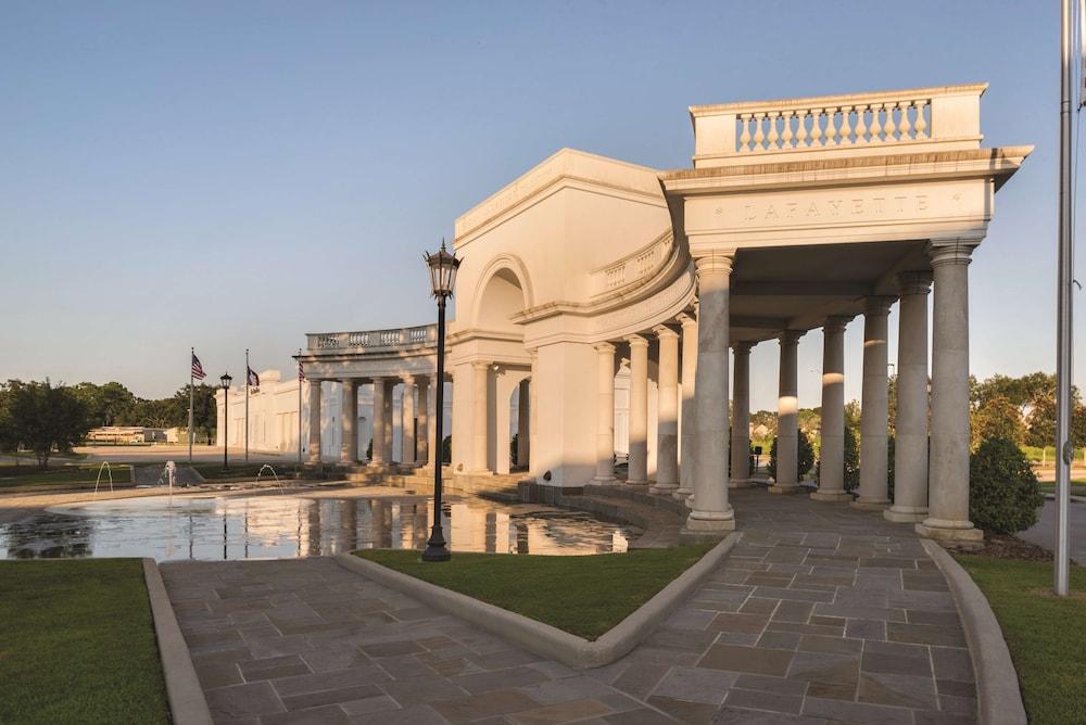 هوم2 سويتس باي هيلتون بارك لافاييت المنطقة الخارجية