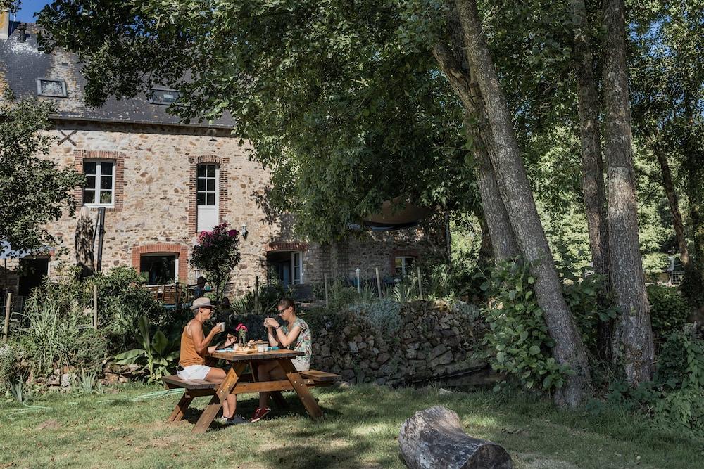 Le Moulin des Forges - Chambres d'Hôtes et Roulottes Exterior