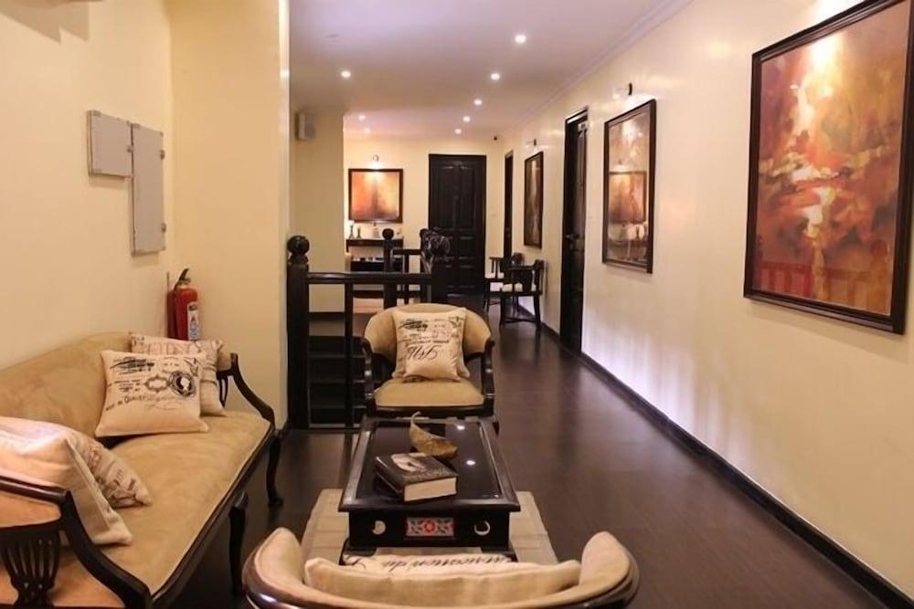 أما ستايز آند تريلز لا ميزون فونتاينياس، جوا منطقة الجلوس في الردهة