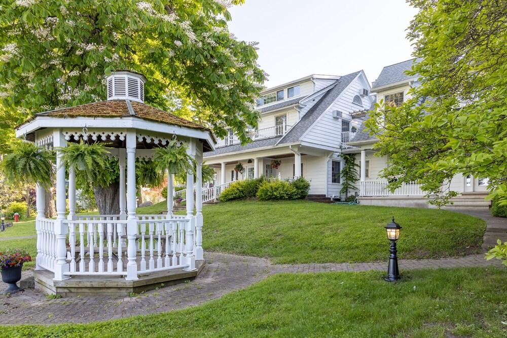 إقامة وإفطار بفندق تشيستنت إن المنطقة الخارجية