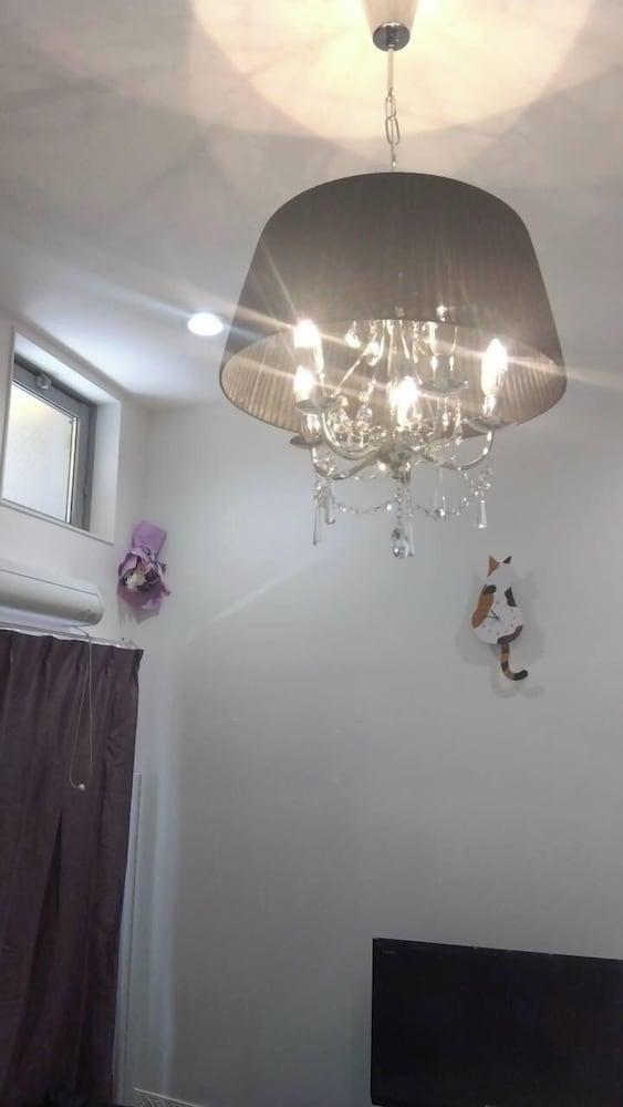 Polaris 102 Reception