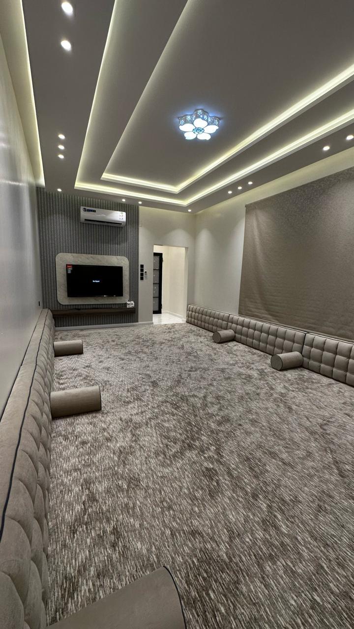 Modern Chalet with Pool | 4014 Indoor majlis