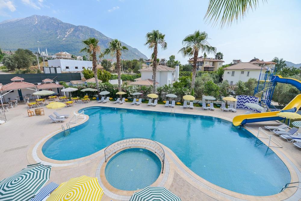 بلو بيرل هوتل آند فيلاس المنطقة الخارجية