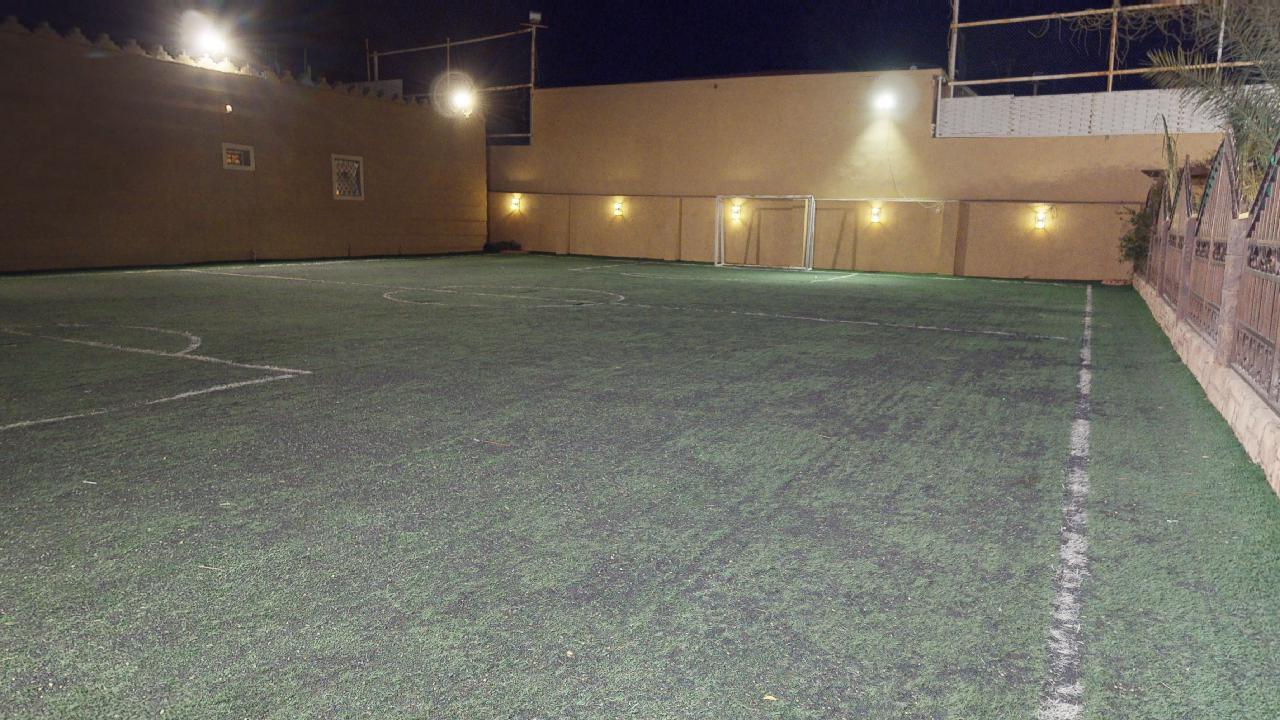 Elegant Chalet with Pool | 1458 Football ground