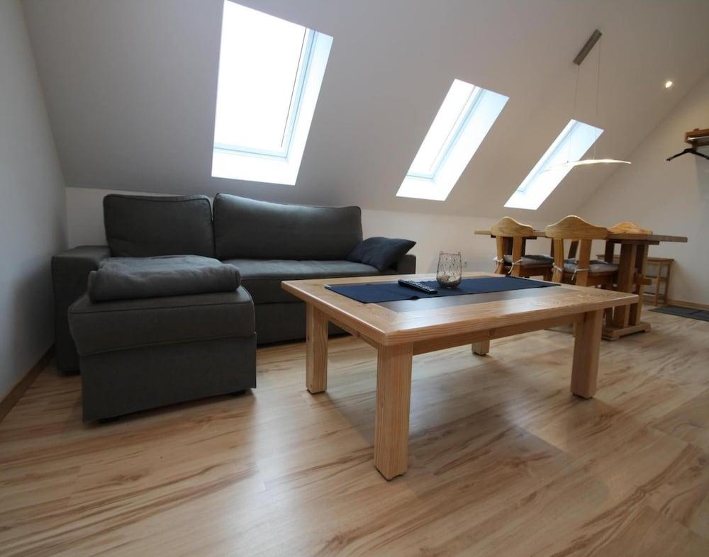 فيرينوونونج جوت لوايز إن فوينفسين غرفة معيشة